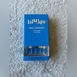 Red Aspen Press On Nails